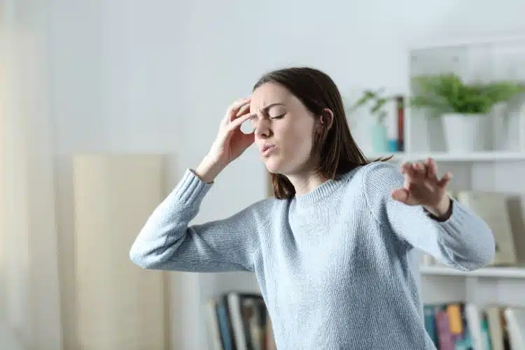 A woman with a cluster headache